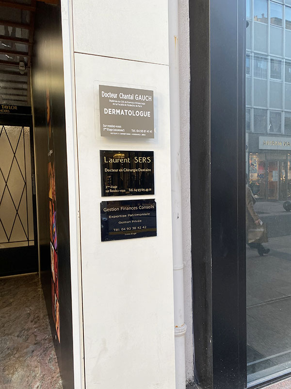 Cabinet de dermatologie du Dr Gauch 54 rue d'Antibes